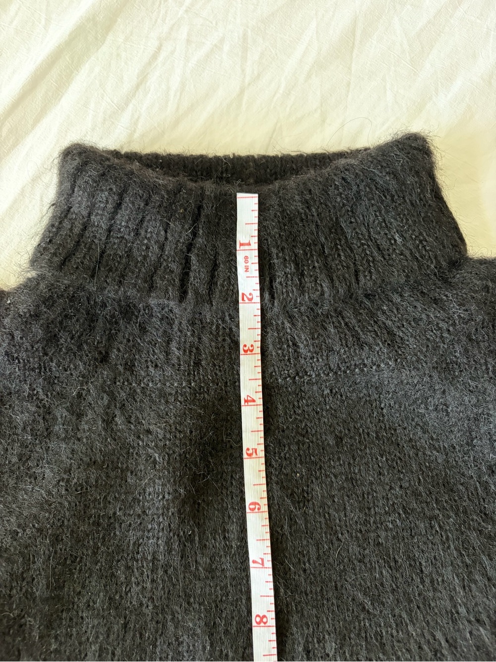 Men's Black Turtleneck Sweater – Cozy Warm Knit - Picture 3 of 7